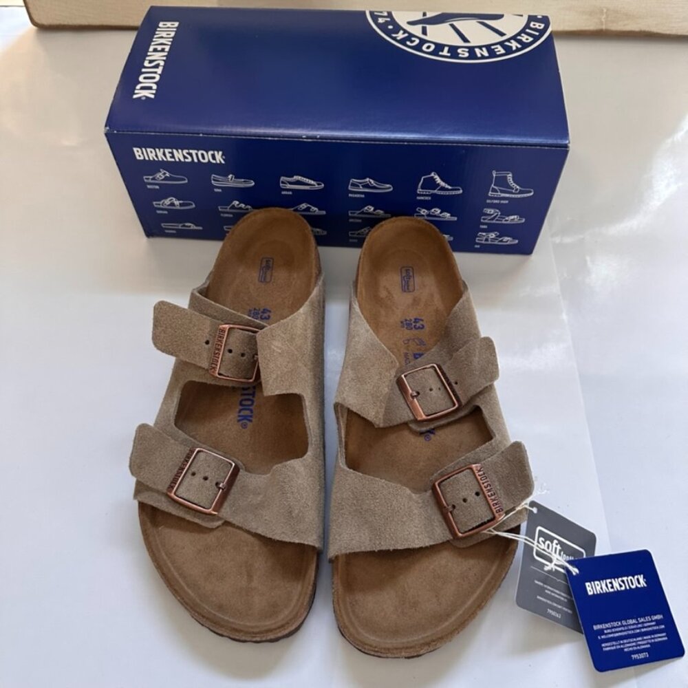 Birkenstock Arizona Suede Sandals – NEW with Tags MENS Size 10